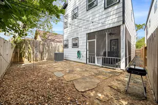 5021 Creekmont Dr, Houston, TX 77091 - Photo 24