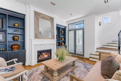 5219 Calle Cordoba Place, Houston, TX 77007 - Photo 4