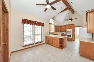 10503 Great Plains Ln, Houston, TX 77064 - Photo 12