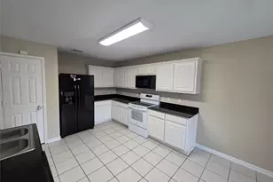 28942 Village Creek Loop, Spring, TX 77386 - Photo 8
