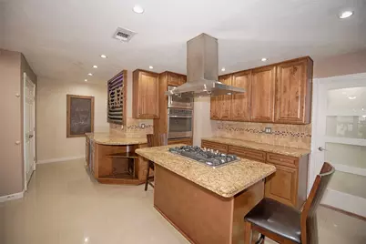 4714 Widerop Lane, Friendswood, TX 77546 - Photo 10