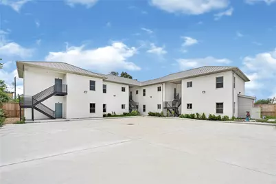 7806 Clearview St #12, Houston, TX 77033 - Photo 1