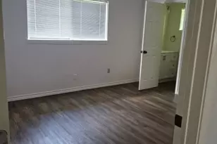 10915 Roandale Dr, Houston, TX 77048 - Photo 4