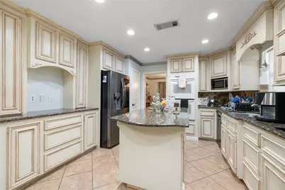 18118 Shadow Valley Drive, Spring, TX 77379 - Photo 4