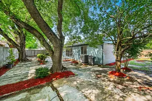 11322 Yorklyn Dr, Houston, TX 77066 - Photo 32
