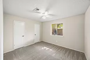 11322 Yorklyn Dr, Houston, TX 77066 - Photo 16