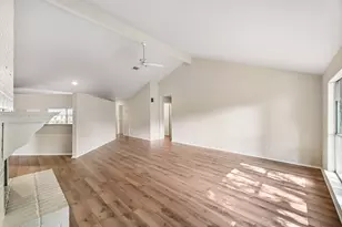 11322 Yorklyn Dr, Houston, TX 77066 - Photo 10