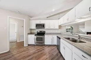 11322 Yorklyn Dr, Houston, TX 77066 - Photo 8