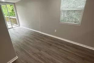 1572 E Pine Lake Cir, Montgomery, TX 77316 - Photo 10