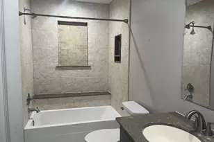 1572 E Pine Lake Cir, Montgomery, TX 77316 - Photo 22