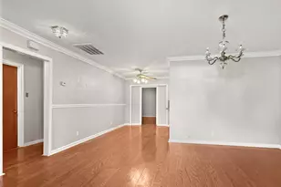 10437 Wolbrook St, Houston, TX 77016 - Photo 2