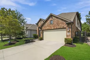 12207 Texas Trumpet Trail, Humble, TX 77346 - Photo 2