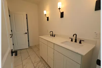 339 West Rose Marie Lane, Montgomery, TX 77356 - Photo 8
