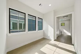 1709 Bologna Ln, Houston, TX 77055 - Photo 14