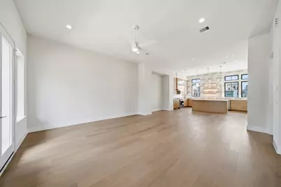 1709 Bologna Lane, Houston, TX 77055 - Photo 4