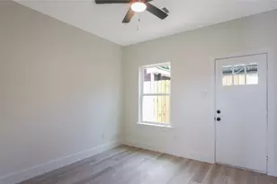 1315 Knight St, Houston, TX 77022 - Photo 10