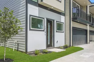 1315 Knight St, Houston, TX 77022 - Photo 1
