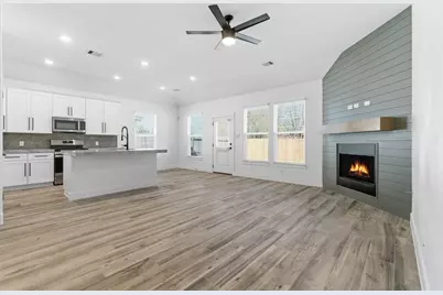 5227 Sunshine Point, Willis, TX 77318 - Photo 8