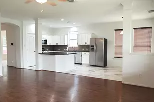 18819 Knobby Oaks Pl, Magnolia, TX 77355 - Photo 2