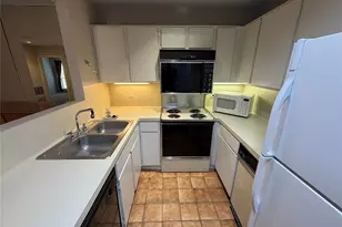 2829 Timmons Ln, Houston, TX 77027 - Photo 18