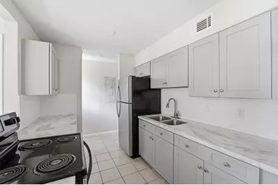 5667 Birchmont Drive #F, Houston, TX 77091 - Photo 6