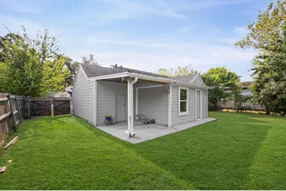 2024 Des Jardines Street, Houston, TX 77023 - Photo 20