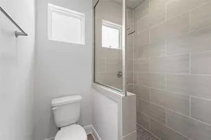 2708 Grand Fountains Dr, Houston, TX 77054 - Photo 28