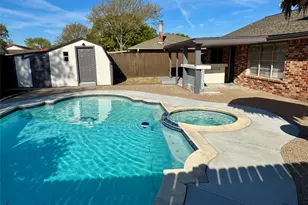 10106 Hillridge Rd, La Porte, TX 77571 - Photo 24