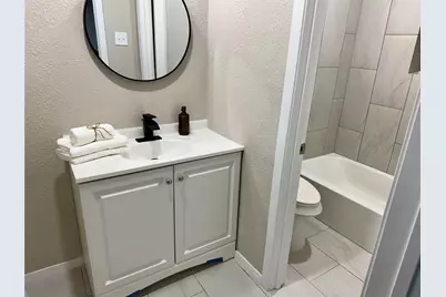 10106 Hillridge Road, La Porte, TX 77571 - Photo 16