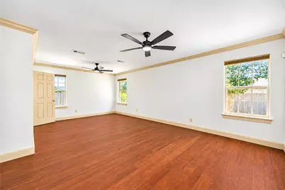 703 Oriole Lane, Pasadena, TX 77502 - Photo 24