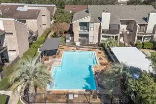 8100 Cambridge St, Houston, TX 77054 - Photo 14