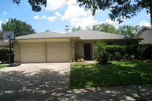 3103 Sam Houston Dr, Sugar Land, TX 77479 - Photo 1