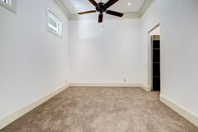 2510 Travis Street #202, Houston, TX 77006 - Photo 10