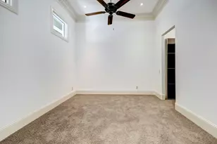 2510 Travis St, Houston, TX 77006 - Photo 10