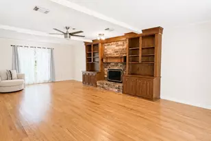 17523 Spicewood Springs Ln, Spring, TX 77379 - Photo 6
