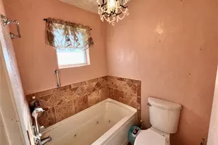 104 Trail Ride Rd, Angleton, TX 77515 - Photo 16