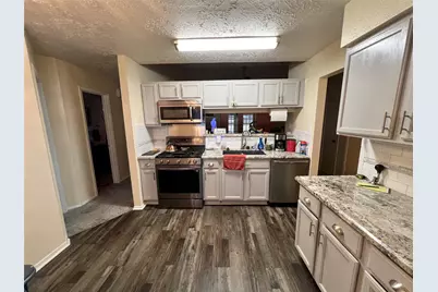 104 Trail Ride Road, Angleton, TX 77515 - Photo 6