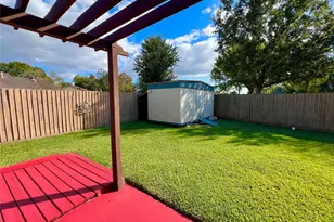104 Trail Ride Rd, Angleton, TX 77515 - Photo 24