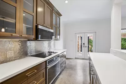 2901 Bammel Lane #23, Houston, TX 77098 - Photo 8