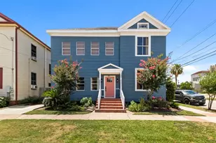 801 24th St, Galveston, TX 77550 - Photo 1