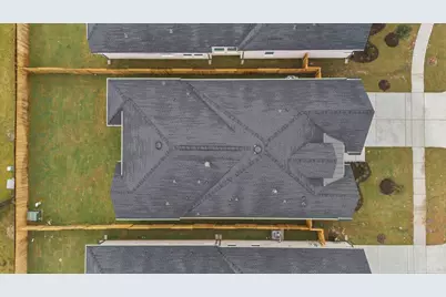 14810 Buffalo Head Street, Mont Belvieu, TX 77591 - Photo 4