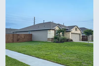 502 Turtle Dove Dr, Sealy, TX 77474 - Photo 16