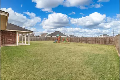 212 Hickory Street, Sweeny, TX 77480 - Photo 34