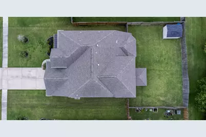 1300 Bowen Drive, League City, TX 77573 - Photo 34