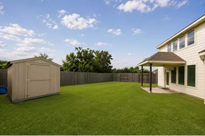 1300 Bowen Drive, League City, TX 77573 - Photo 32