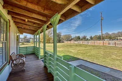 19976 Washington Bridge Road, Washington, TX 77880 - Photo 14