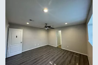 11111 Sagecrest Lane, Houston, TX 77089 - Photo 16