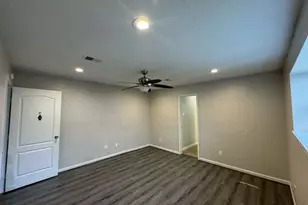 11111 Sagecrest Ln, Houston, TX 77089 - Photo 16