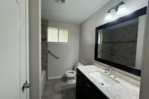 11111 Sagecrest Ln, Houston, TX 77089 - Photo 10