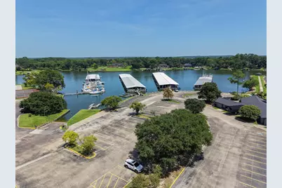6979 Breezy Point, Willis, TX 77318 - Photo 30